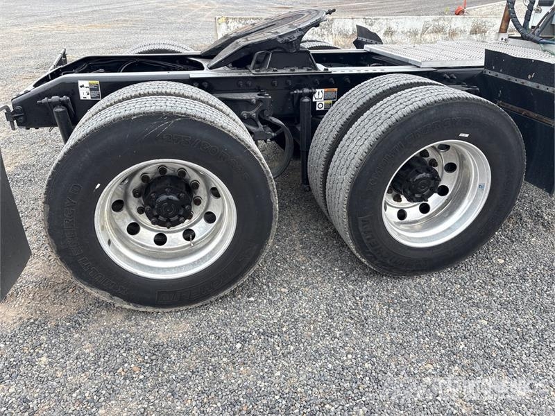 Peterbilt 579 وحدات الجر