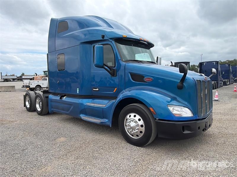 Peterbilt 579 Autotractoare