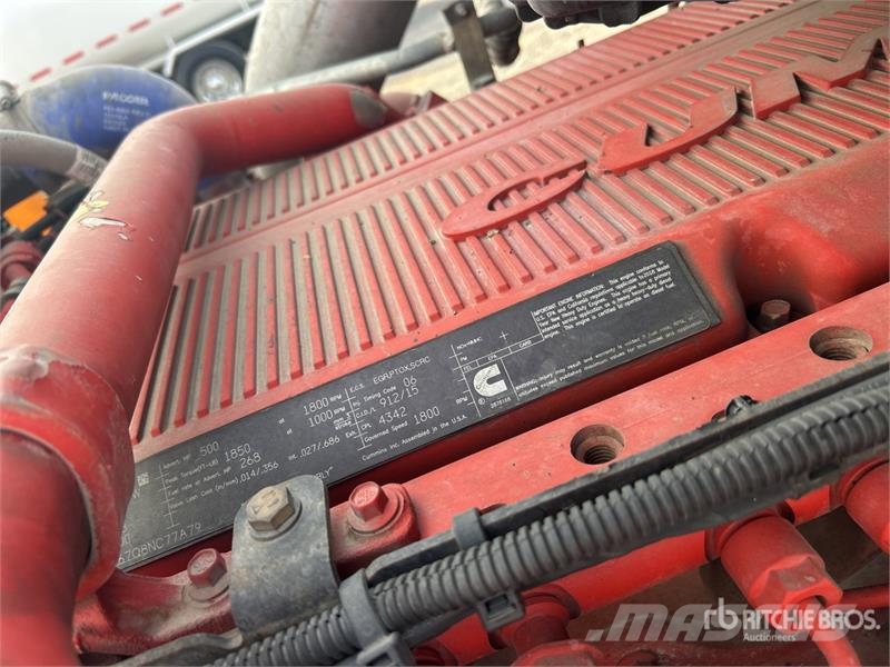 Peterbilt 579 中古トラクターヘッド | トレーラーヘッド