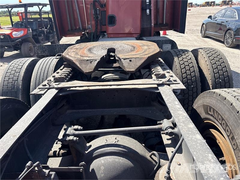 Peterbilt 579 Tractor Units