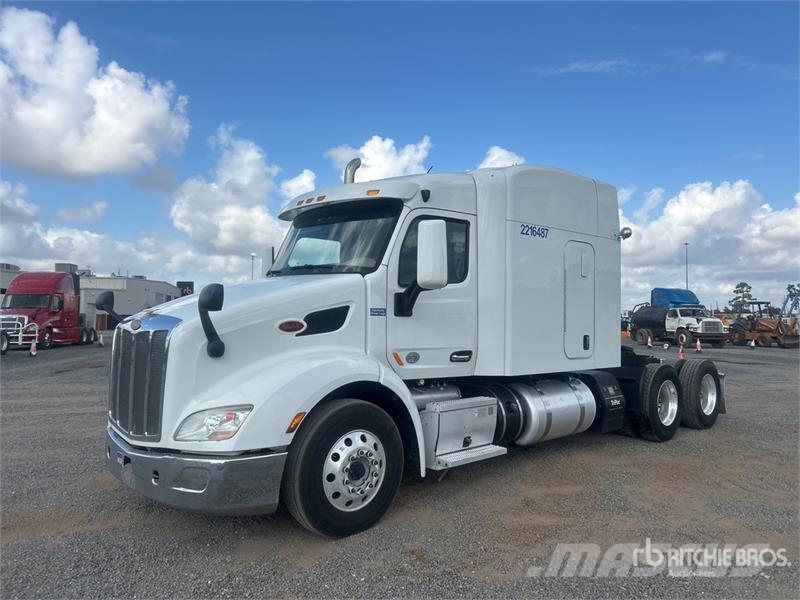 Peterbilt 579 Prime Movers
