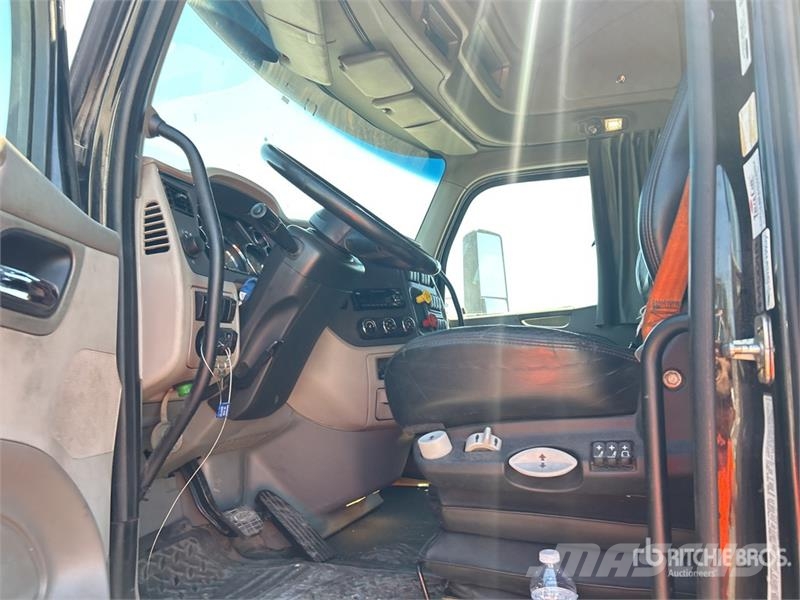 Peterbilt 579 Nyergesvontatók