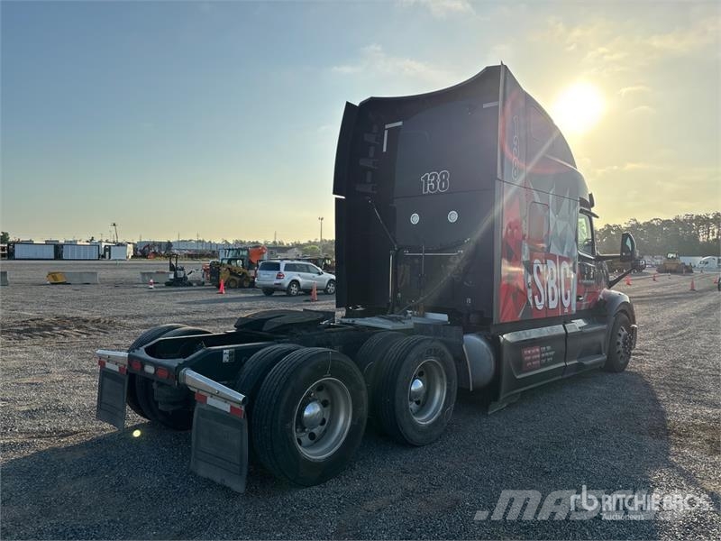 Peterbilt 579 وحدات الجر