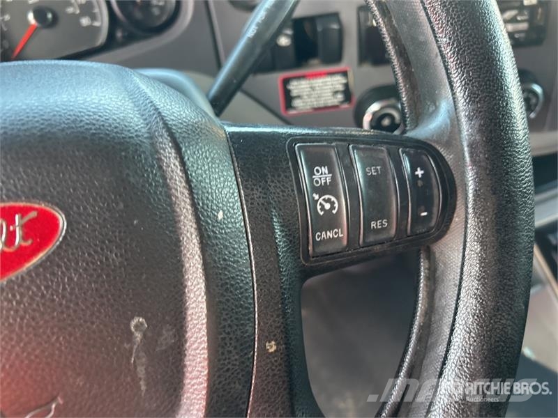 Peterbilt 579 وحدات الجر