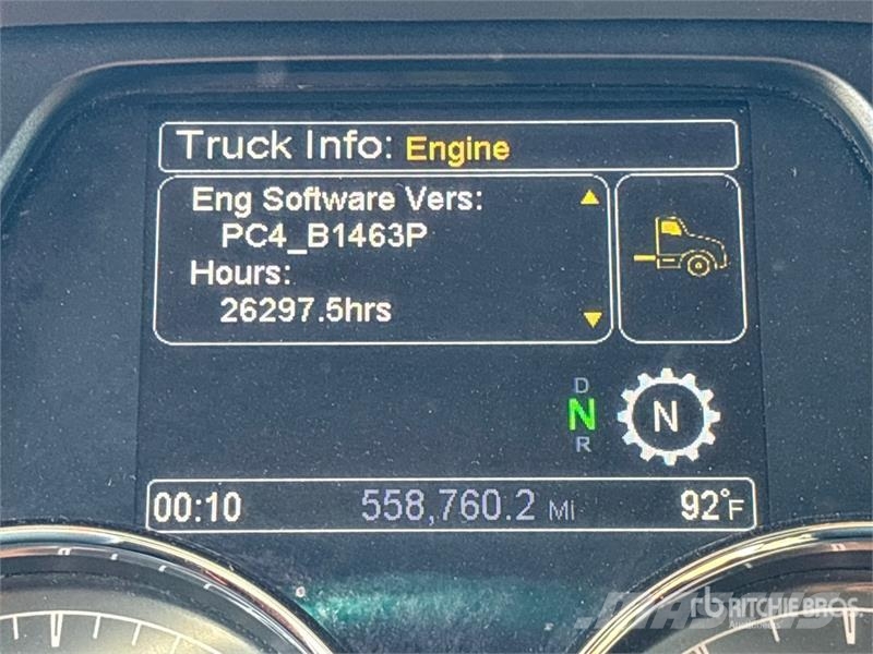 Peterbilt 579 Vilcēji