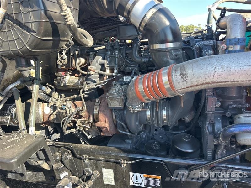 Peterbilt 579 Trekkers