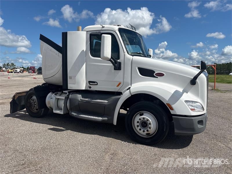 Peterbilt 579 Τράκτορες