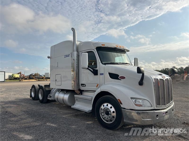 Peterbilt 579 中古トラクターヘッド | トレーラーヘッド