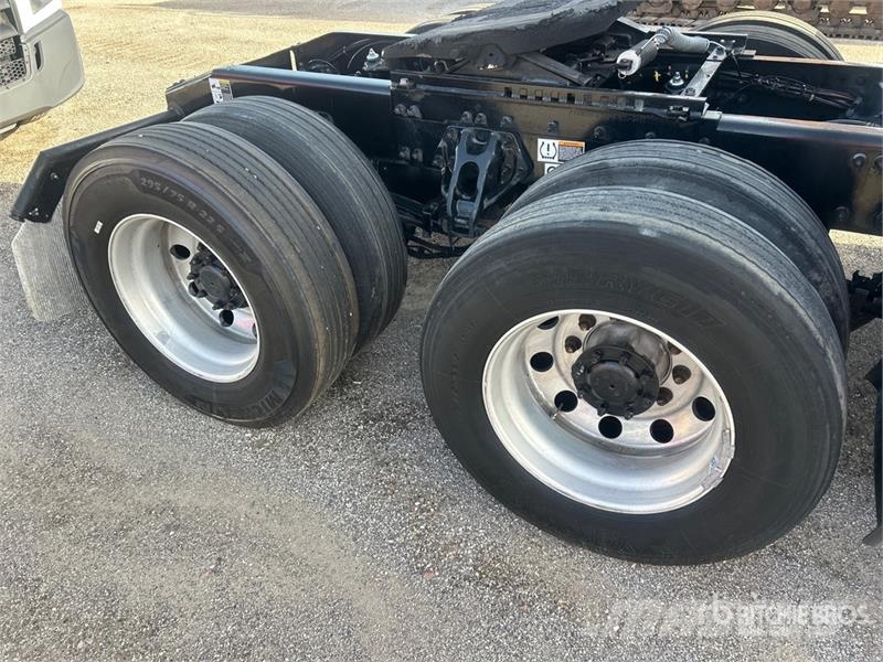 Peterbilt 579 Тягачі