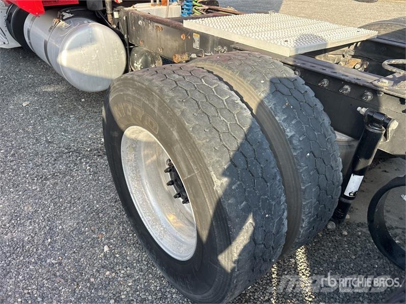 Peterbilt 579 وحدات الجر