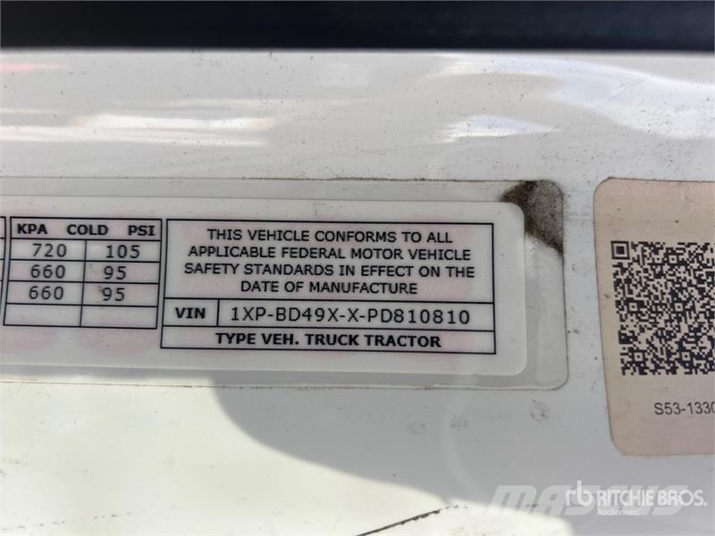 Peterbilt 579 وحدات الجر