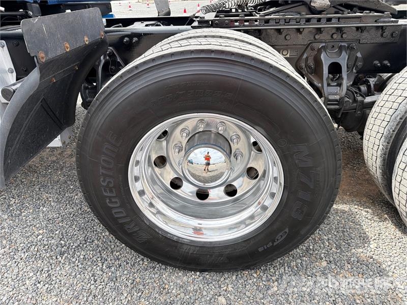 Peterbilt 579 Autotractoare