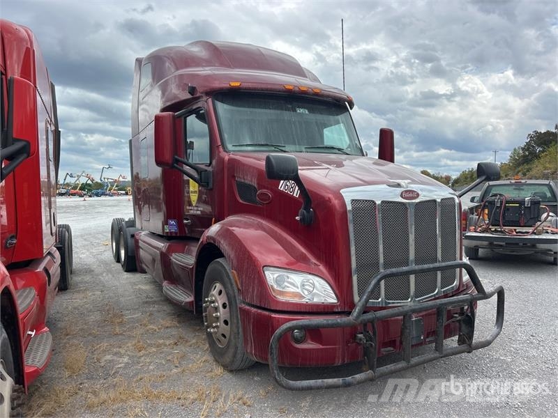Peterbilt 579 Vilcēji