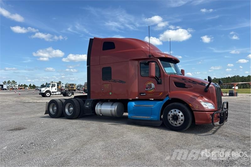 Peterbilt 579 Tractor Units