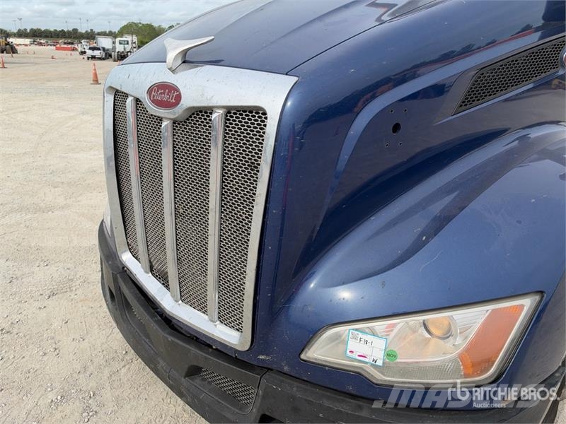 Peterbilt 579 Cavalos mecânicos