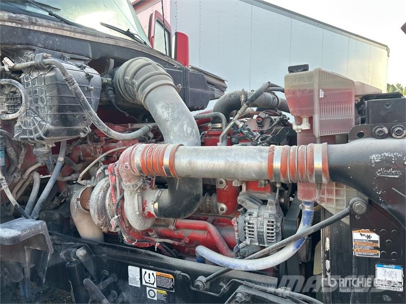 Peterbilt 579 وحدات الجر