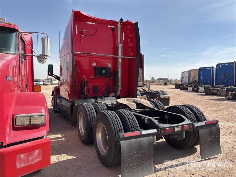 Peterbilt 579 Truck Tractor Units