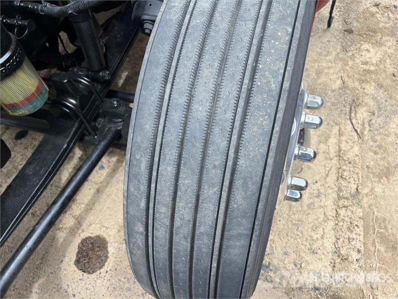 Peterbilt 579 中古トラクターヘッド | トレーラーヘッド