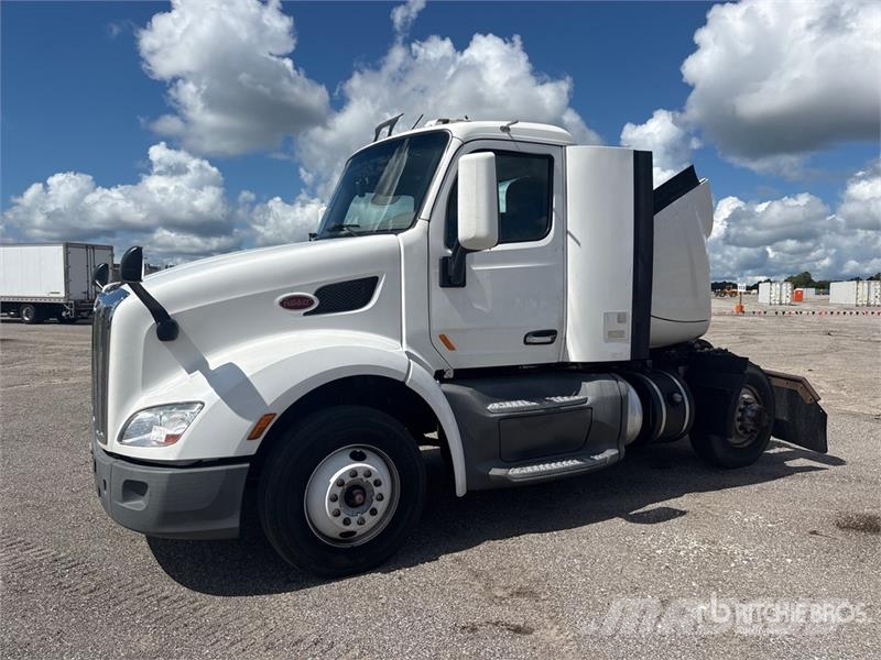 Peterbilt 579 Τράκτορες