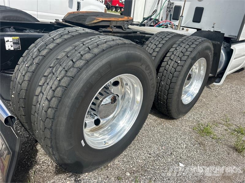 Peterbilt 579 Autotractoare