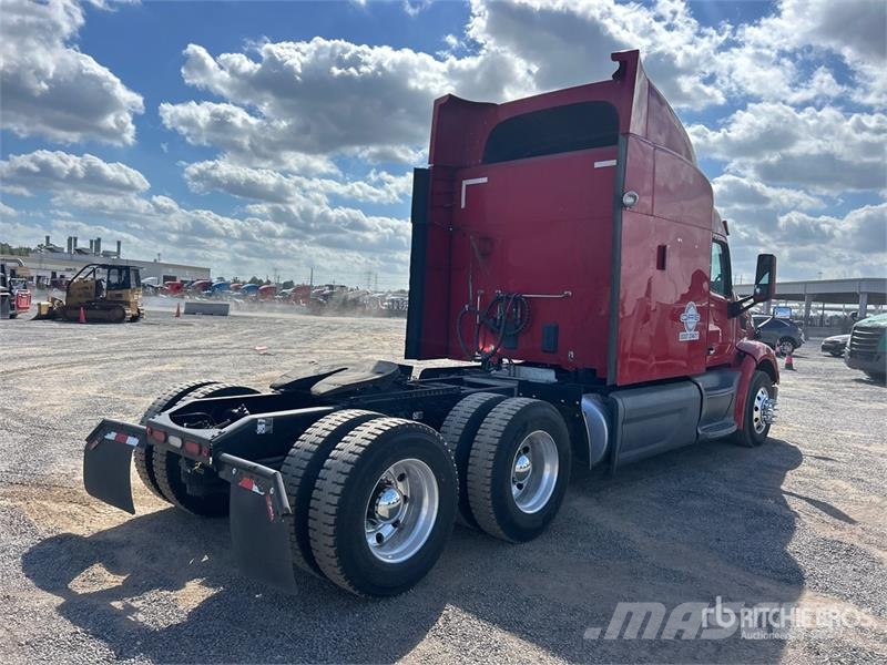 Peterbilt 579 Vilcēji