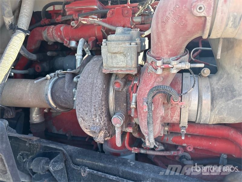 Peterbilt 579 4x2 S/A Day Cab Truck Tractor Sattelzugmaschinen