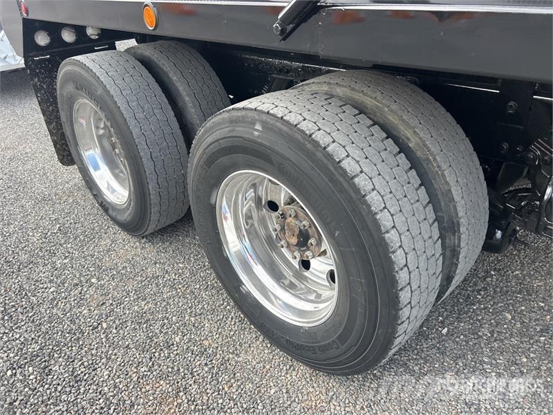 Peterbilt 579 6x4 T/A Dump Truck Camiões basculantes