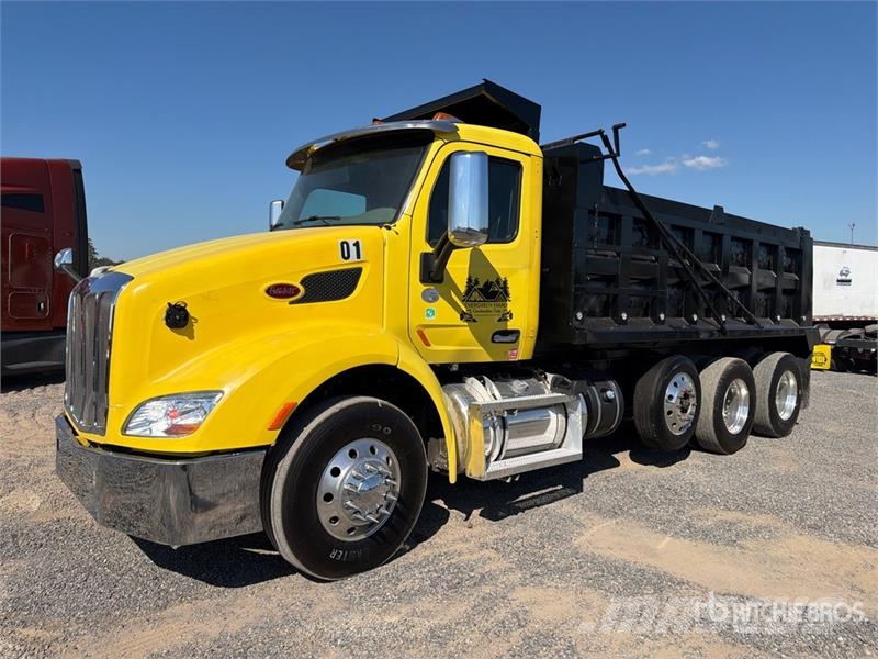 Peterbilt 579 8x4 Tri/A Dump Truck Kiper tovornjaki