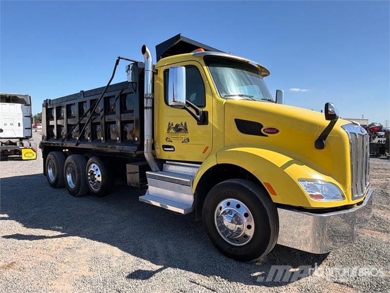 Peterbilt 579 8x4 Tri/A Dump Truck Kiper tovornjaki