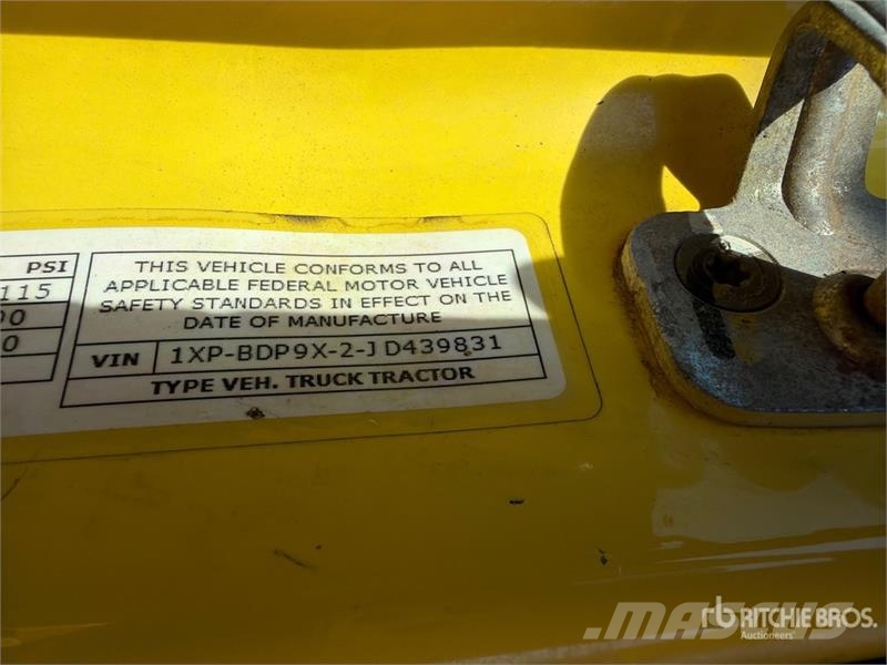 Peterbilt 579 8x4 Tri/A Dump Truck Kiper tovornjaki
