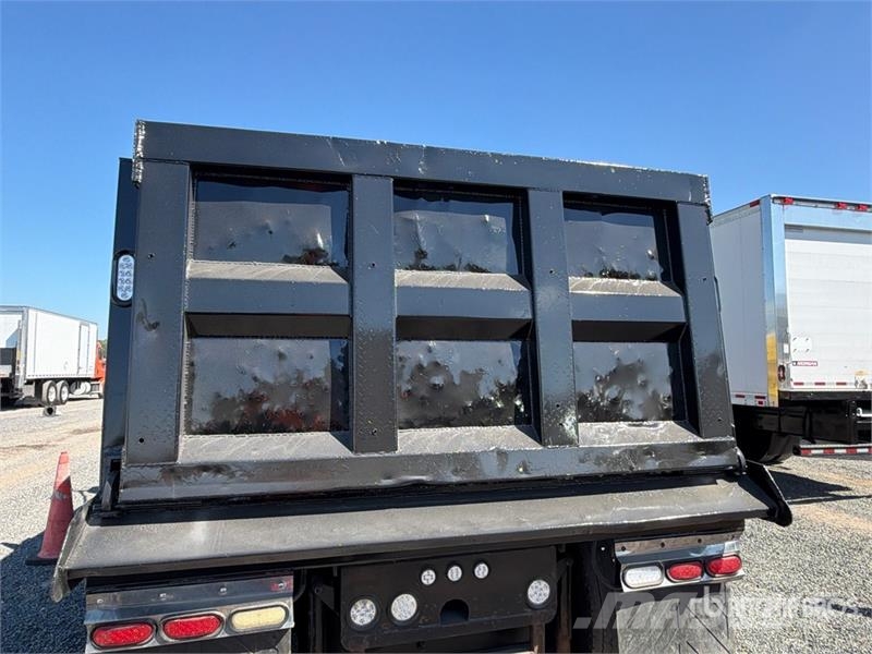 Peterbilt 579 8x4 Tri/A Dump Truck Kiper tovornjaki