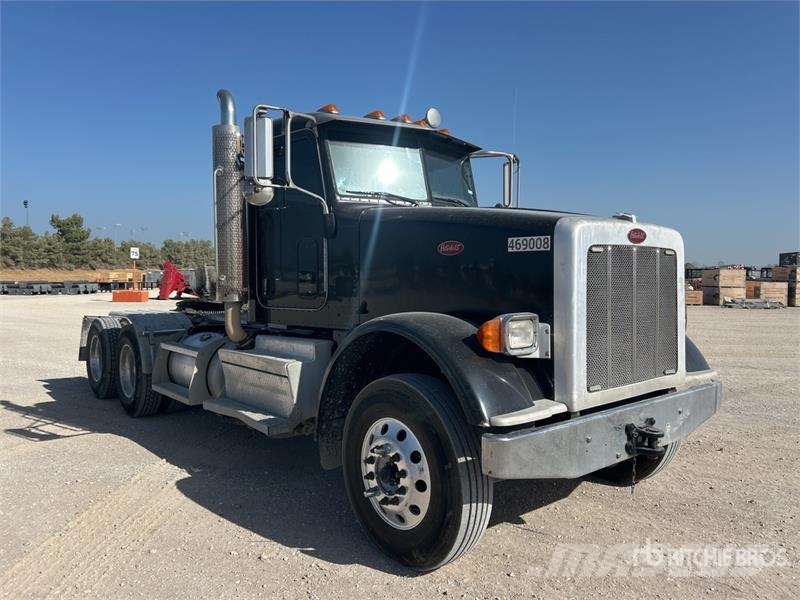 Peterbilt 6x4 T/A Day Cab Truck Tractor وحدات الجر
