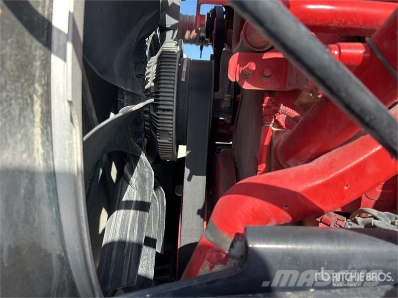 Peterbilt 6x4 T/A Day Cab Truck Tractor وحدات الجر