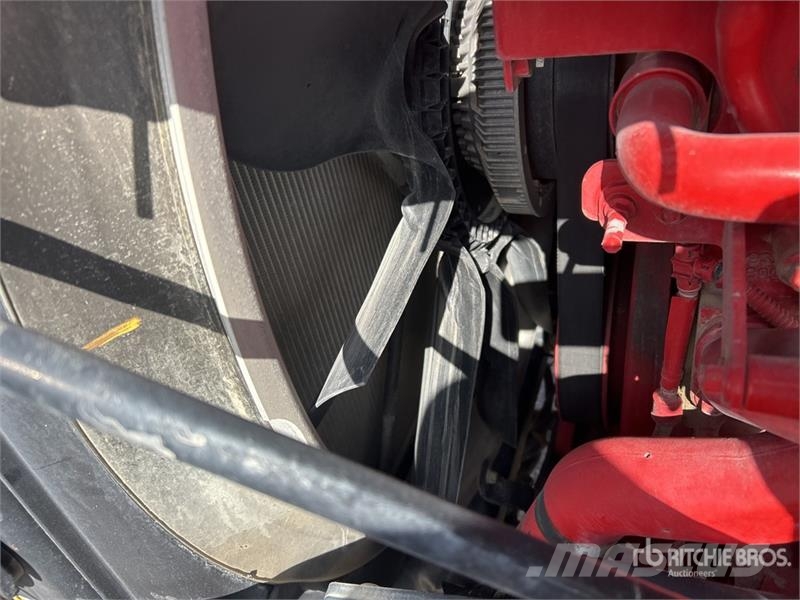 Peterbilt 6x4 T/A Day Cab Truck Tractor وحدات الجر