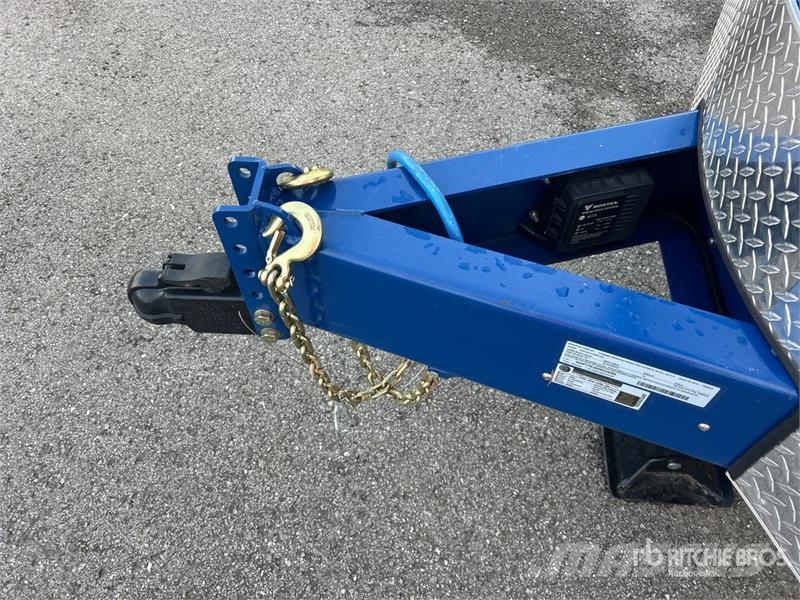 PFS T/A Fuel and Lube Trailer Tanker trailers