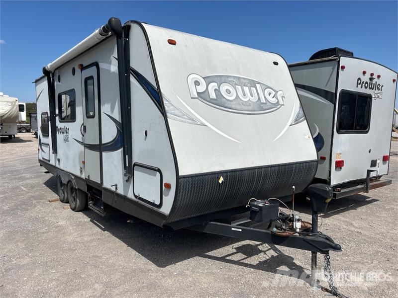 Pioneer 22LX Prowler 25 ft T/A Travel Trailer Other trailers