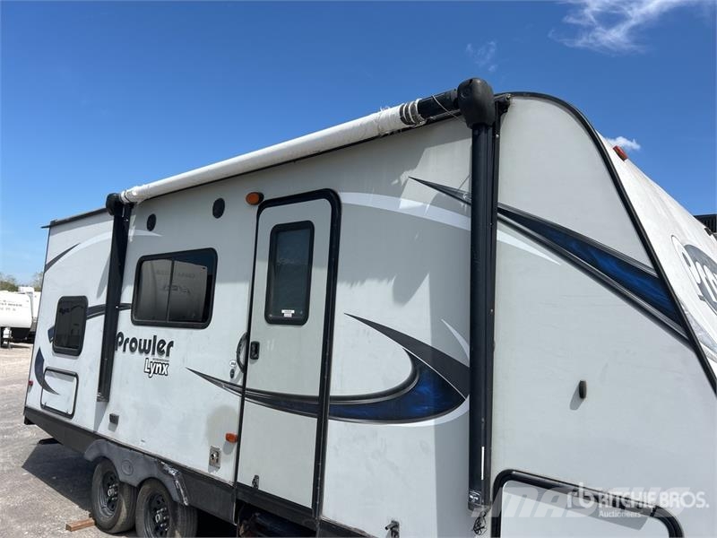 Pioneer 22LX Prowler 25 ft T/A Travel Trailer Other trailers