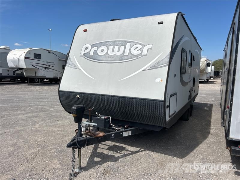 Pioneer 22LX Prowler 25 ft T/A Travel Trailer Other trailers