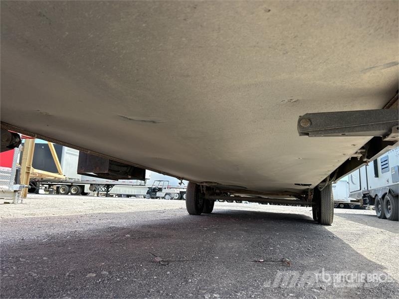 Pioneer 32LX Prowler 32 ft T/A Travel Trailer 其他拖車