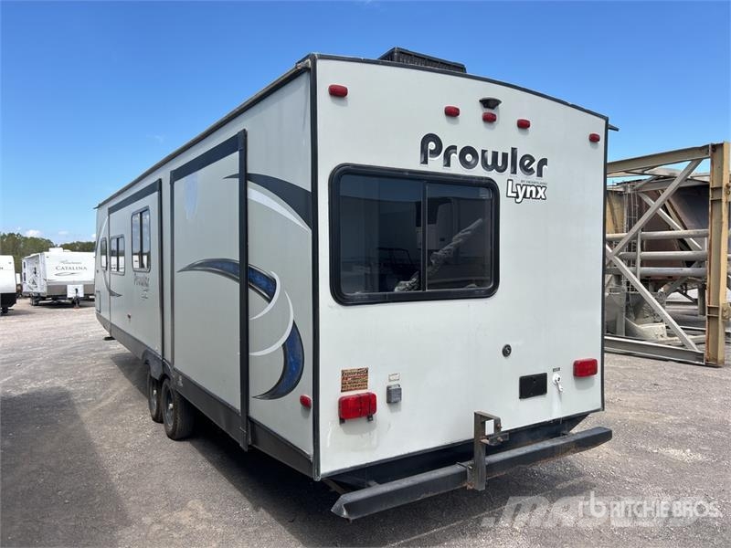 Pioneer 32LX Prowler 32 ft T/A Travel Trailer 其他拖車