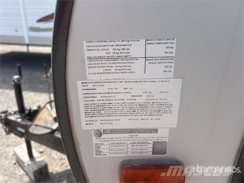 Pioneer 32LX Prowler 32 ft T/A Travel Trailer 其他拖車