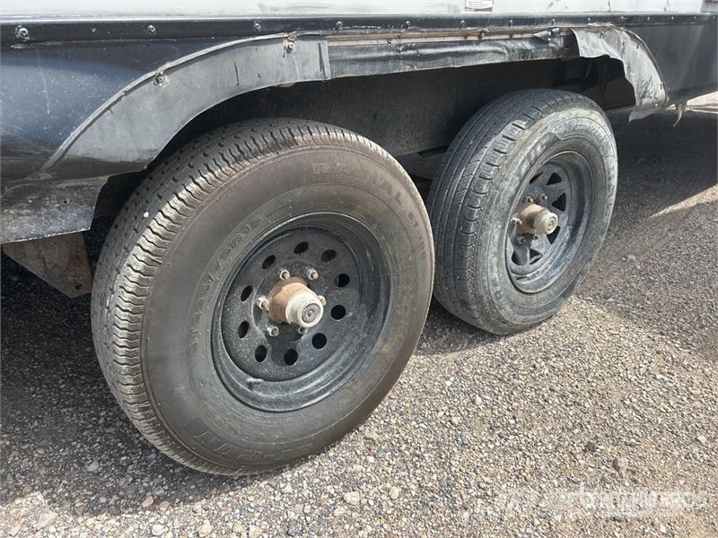 Pioneer 32LX Prowler 32 ft T/A Travel Trailer 其他拖車