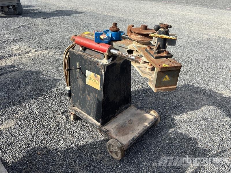 Pipe Bending Machine 铺管机