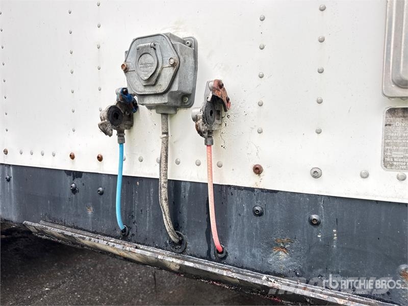 Pitts CV-CT 42 ft x 96 in T/A Chip Trailer Ρυμούλκες θρυμματισμένης ξυλείας