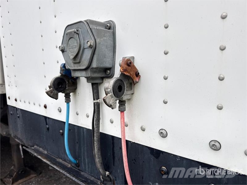Pitts CV-CT 42 ft x 96 in T/A Chip Trailer Ρυμούλκες θρυμματισμένης ξυλείας