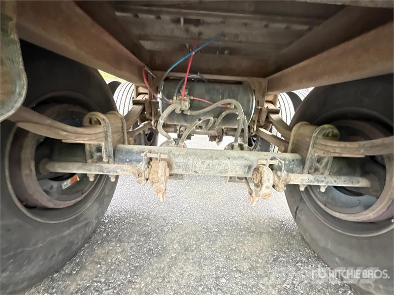 Pitts CV-CT 42 ft x 96 in T/A Chip Trailer Ρυμούλκες θρυμματισμένης ξυλείας