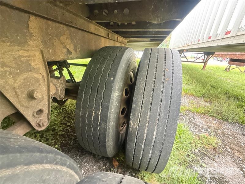 Pitts CV45 45 ft T/A Chip Trailer Talas römorklari