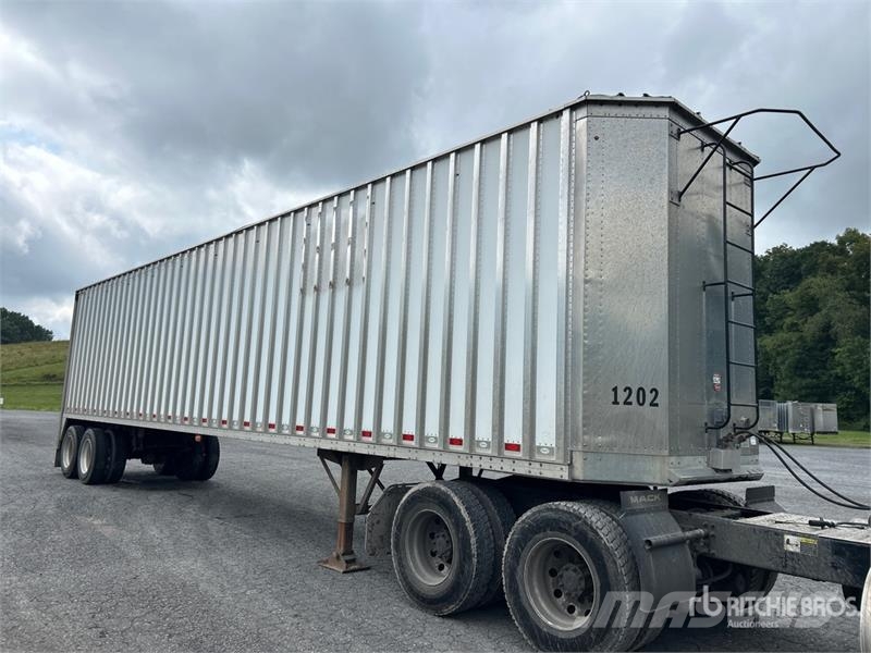 Pitts CV45 45 ft T/A Chip Trailer Skaidu pārvadāšanas treileri