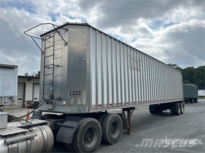 Pitts CV45 45 ft T/A Chip Trailer Skaidu pārvadāšanas treileri