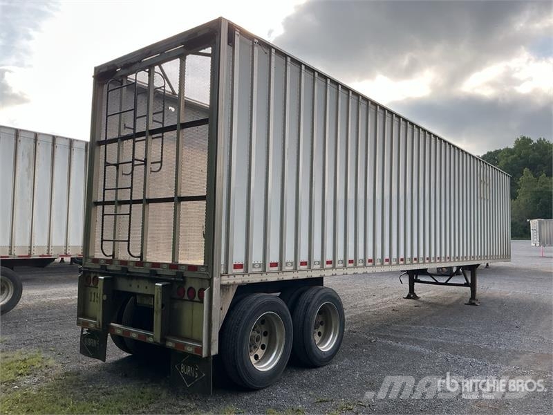 Pitts CV45 45 ft T/A Chip Trailer Ремаркета за дървени стърготини